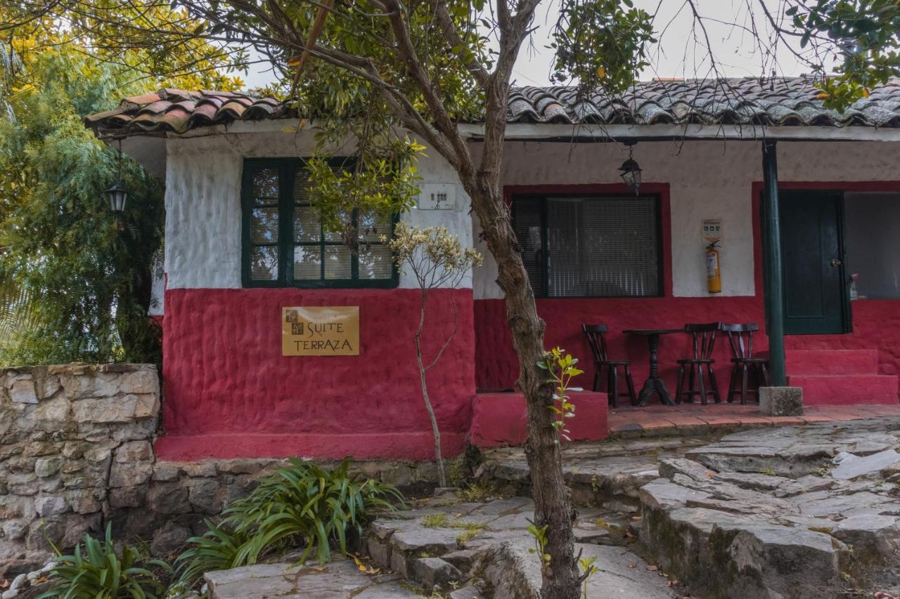 Chía Hotel Y Centro De Convenciones Pueblito De Yerbabuena Paraiso Natural מראה חיצוני תמונה