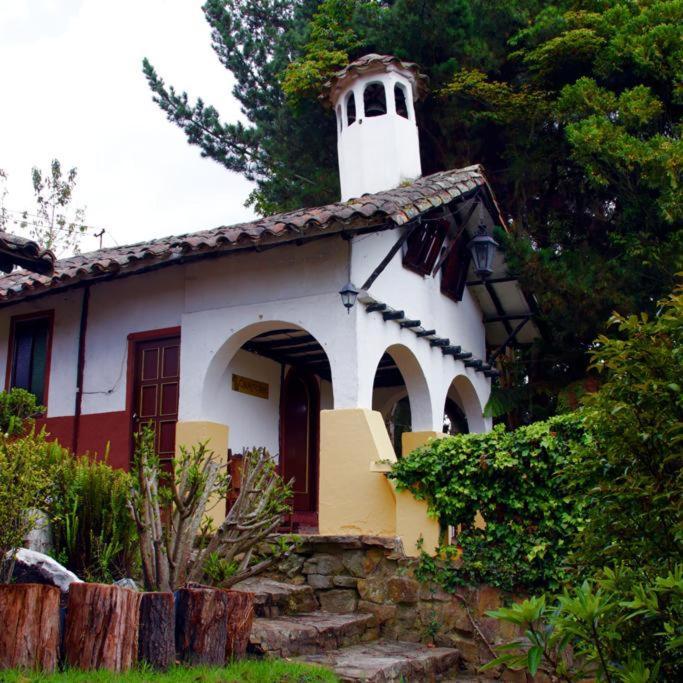 Chía Hotel Y Centro De Convenciones Pueblito De Yerbabuena Paraiso Natural מראה חיצוני תמונה