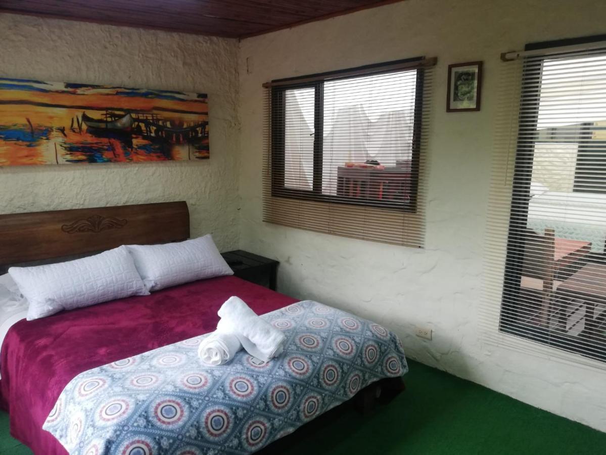 Chía Hotel Y Centro De Convenciones Pueblito De Yerbabuena Paraiso Natural מראה חיצוני תמונה